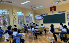 Chào cờ trường và dự lễ phát động cuộc thi "Em yêu biển đảo quê hương" Năm học 2025- 2026